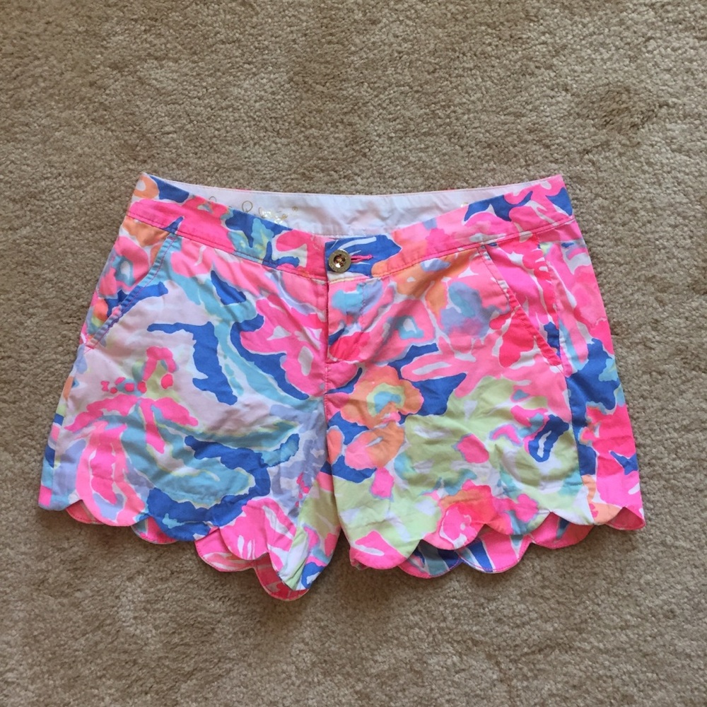 Lilly Pulitzer | Buttercup Scallop Hem Short